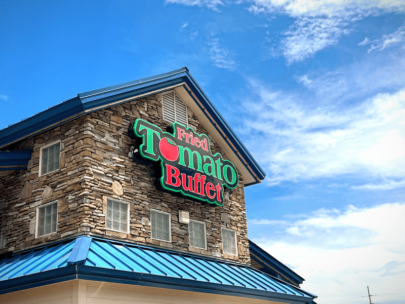 Fried Tomato Buffet: Kennesaw's National Champion