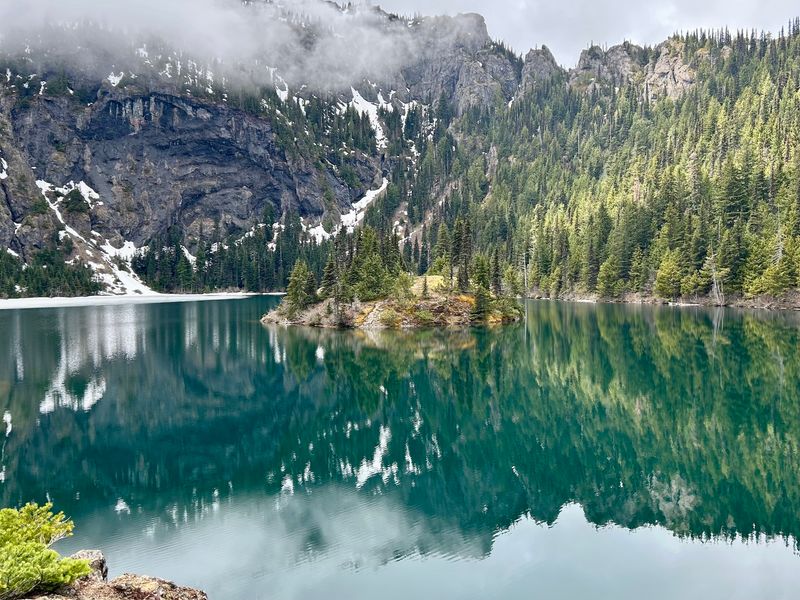Lake Angeles Trail - Forest Climb To Alpine Views
