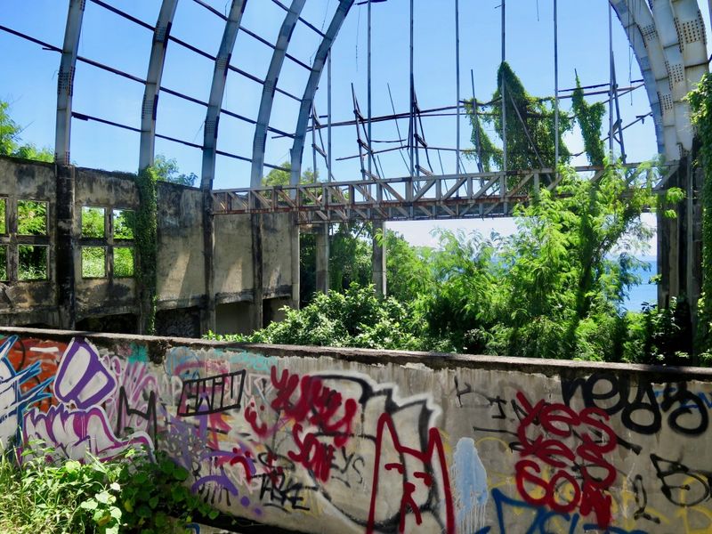 Jungle Island: San Bernardino's Lost Safari