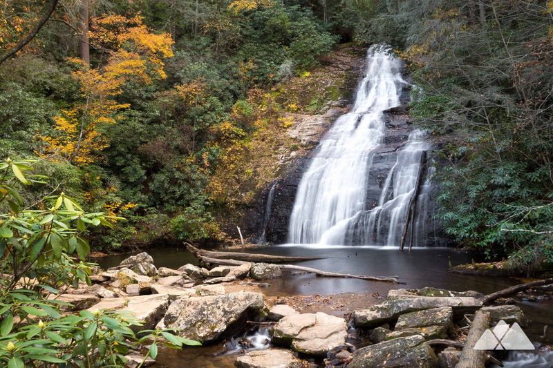 Helton Creek Falls: Family-Friendly Cascade Adventure
