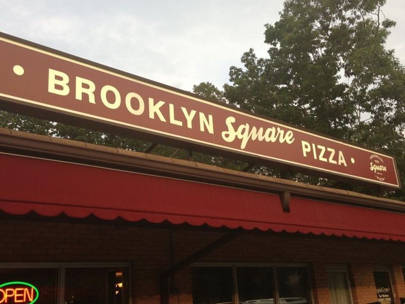 Brooklyn Square Pizza