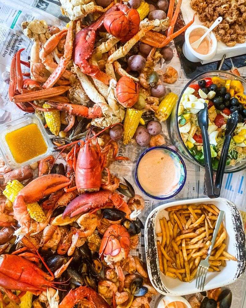 The Kickin' Crab - Cajun Seafood by the Pound