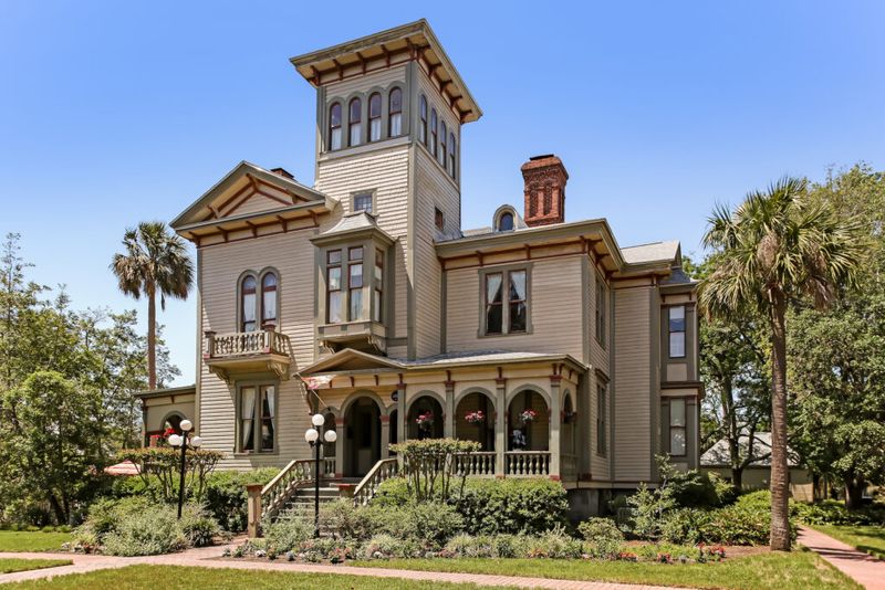 Fernandina Beach: Victorian Splendor Meets Salty Breezes