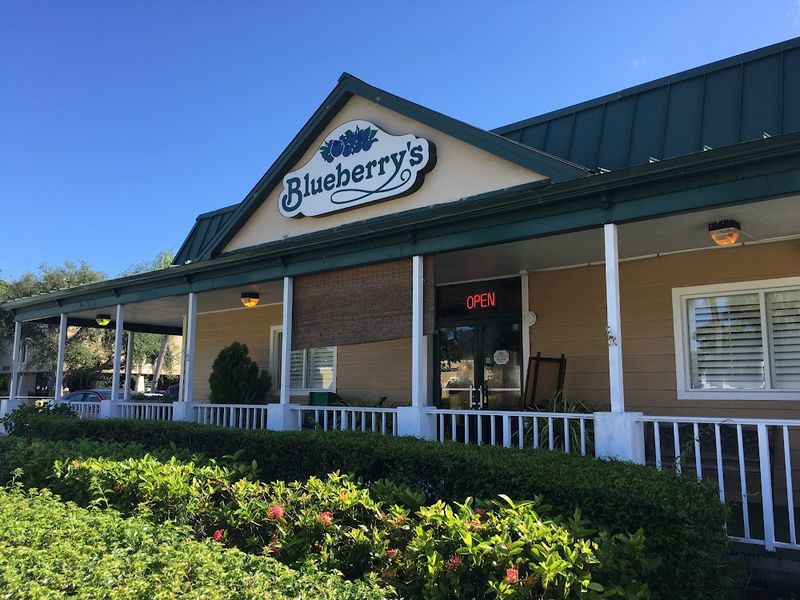 Blueberry’s Grill (Naples)
