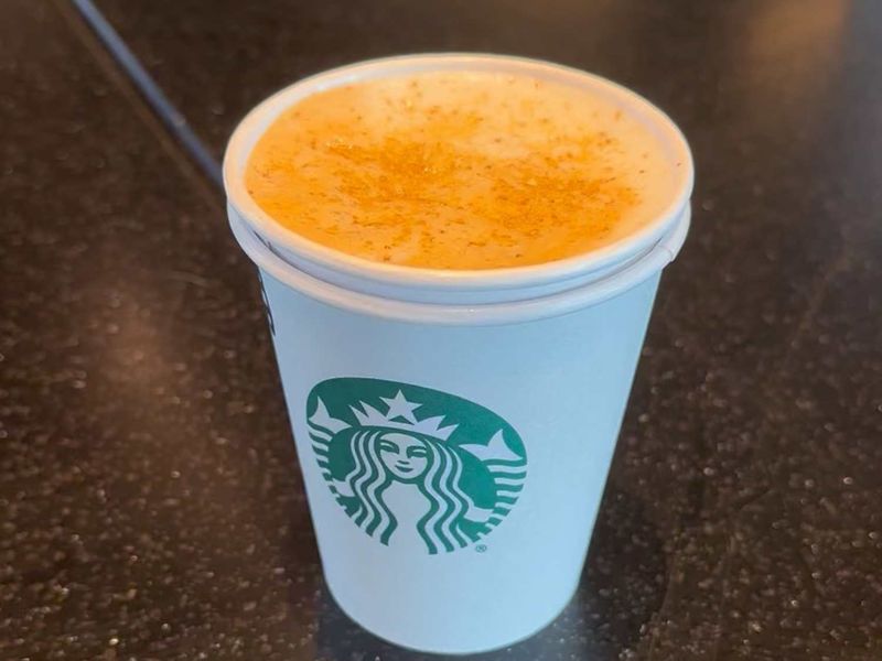 Pecan Oatmilk Cortado