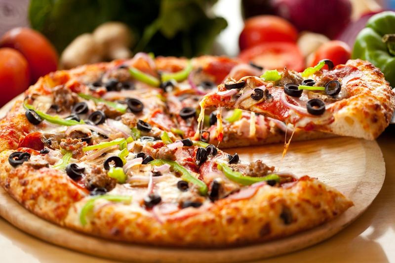 Chuck Wagon Pizza: Northern Michigan's Hidden Treasure
