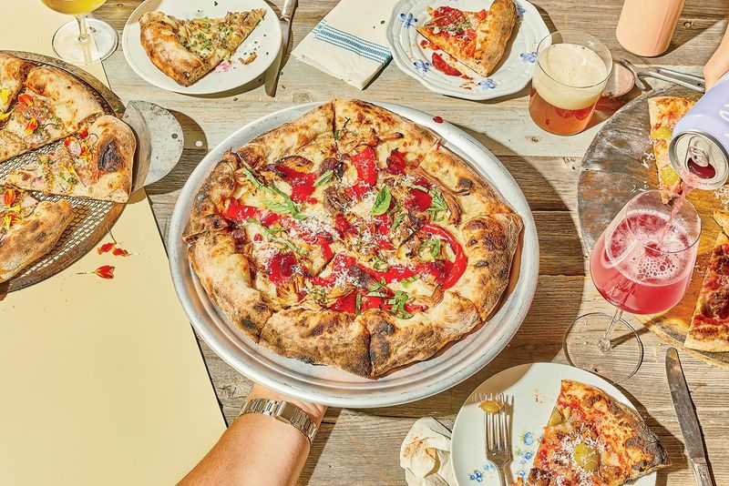 Marie's Pizza & Liquors
