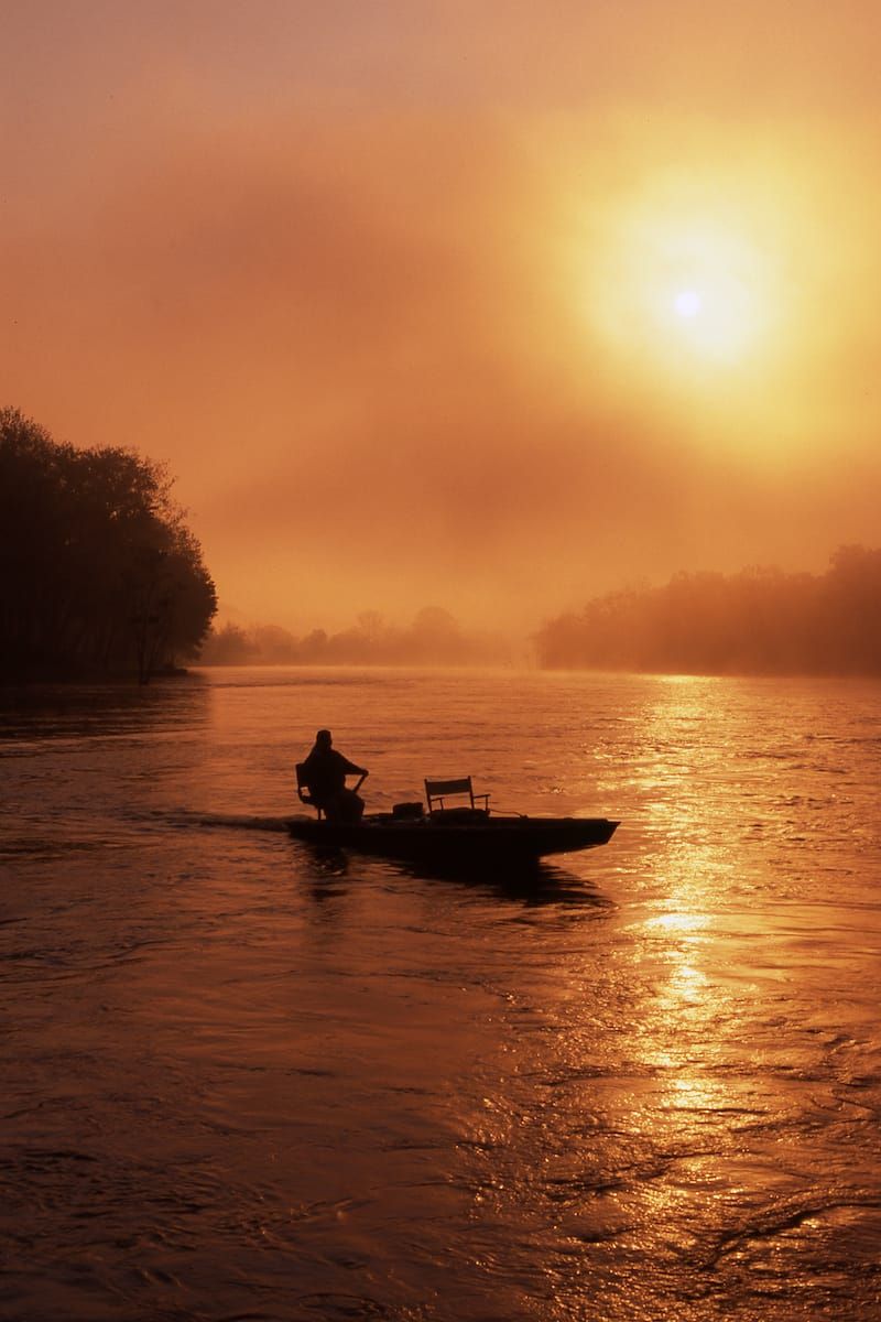 DeValls Bluff's White River Fishing Paradise