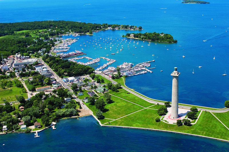 Put-in-Bay: Island Paradise or Party Central?