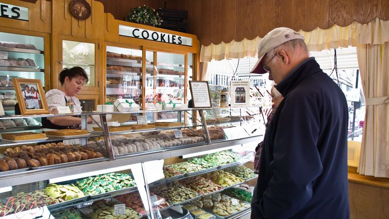 Haegele's Bakery - Northeast Philadelphia