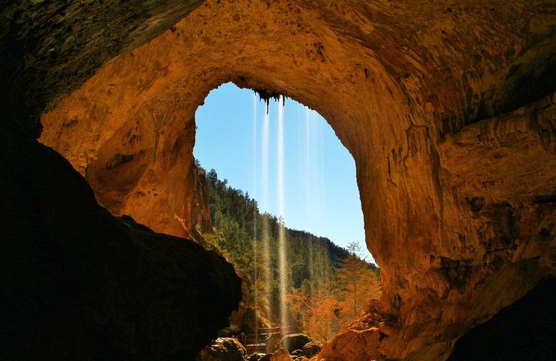 Tonto Natural Bridge State Park