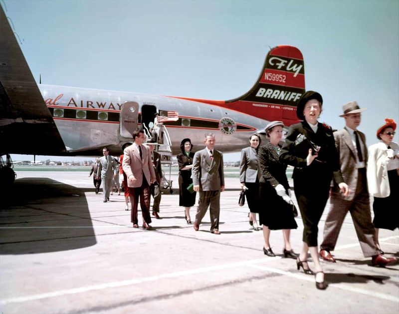 The Jet Set: Celebrity Travel Through Texas