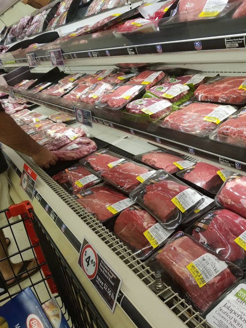 Winn-Dixie: Competitive Cuts with Regional Appeal