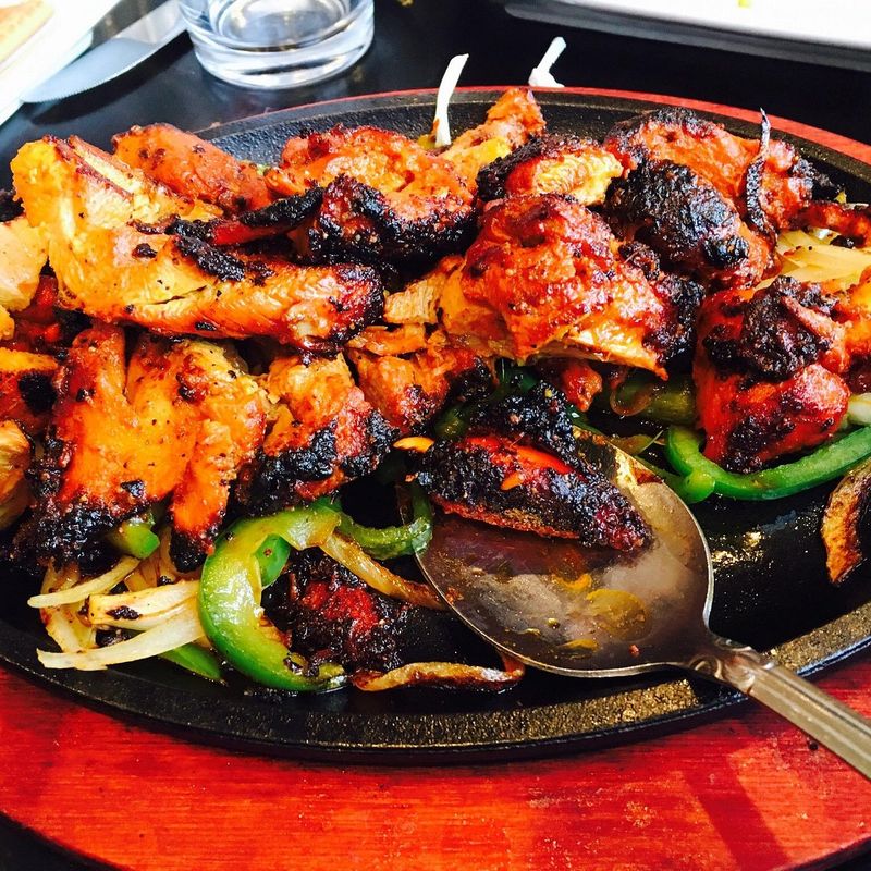 Shahi Nihari & Grill in Lombard: Indian and Pakistani Flavors on Rotation