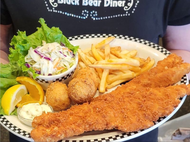 Black Bear Diner - Redding's Mountain-Sized Portions