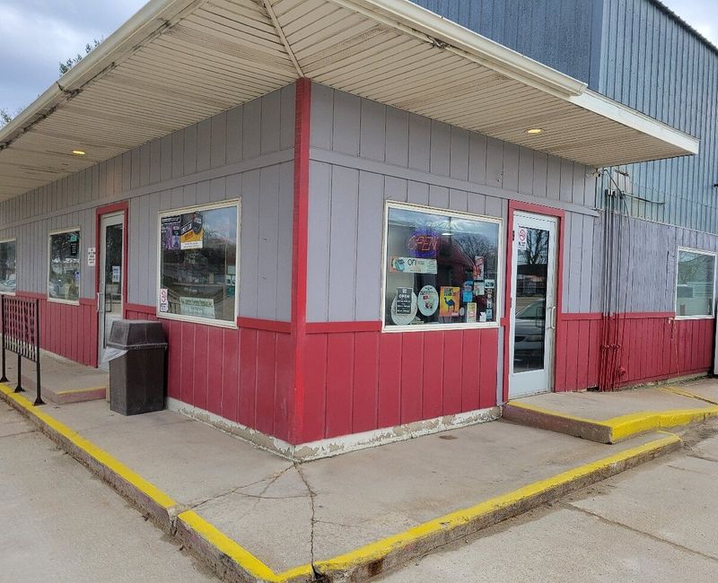 Route 63 Travel Plaza in Chester: Comfort Food for Hungry Travelers