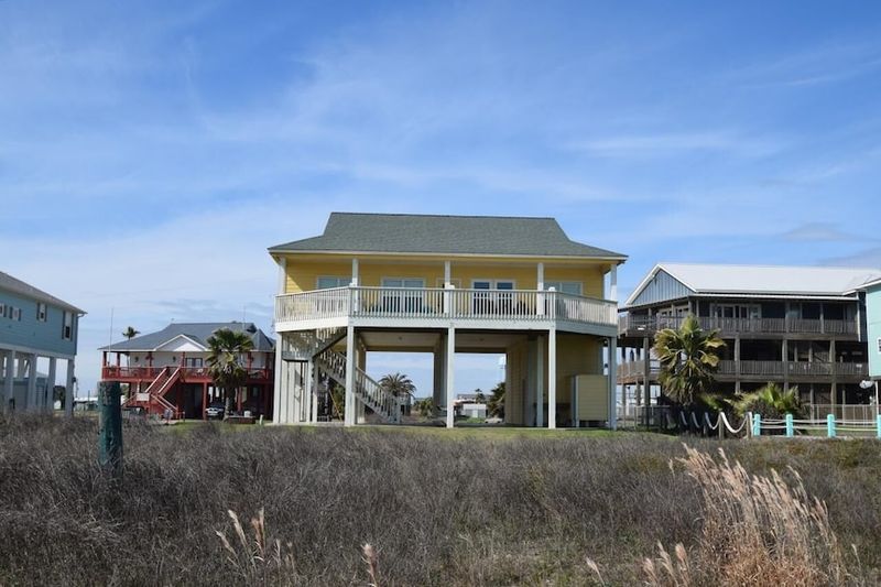 Crystal Beach's Overcrowded Shoreline