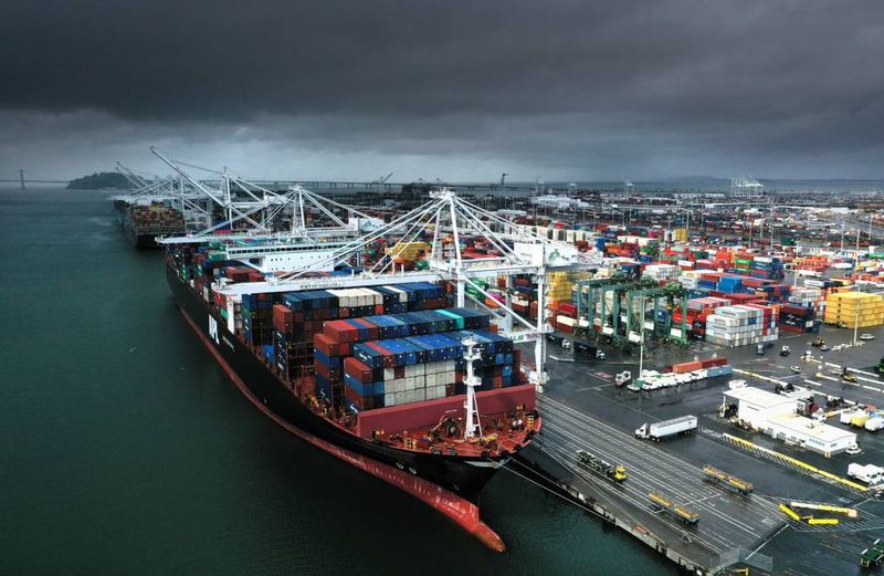 Oakland: Industrial Port Pollution
