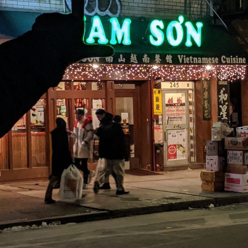 Nam Son 
