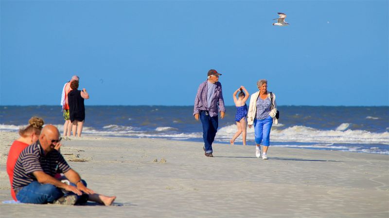 Small coastal hamlets, the 'lost in the swell' risk