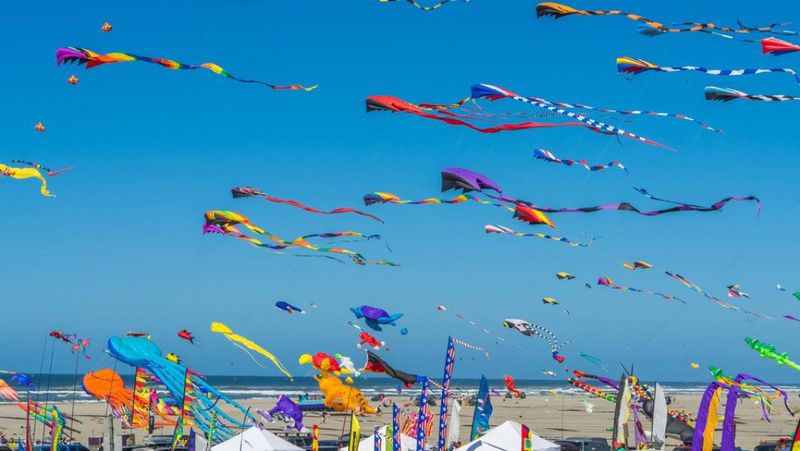Lincoln City’s Beaches and Kite Festivals
