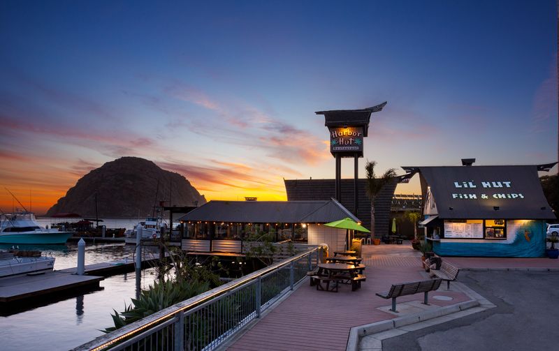 Waterfront Magic Enhances Every Bite