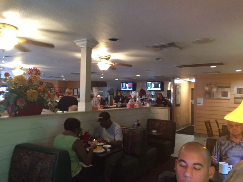 Nick’s Family Diner