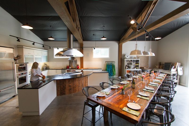The Kitchen at Middleground Farms: Farm-to-Table Sweet Retreat