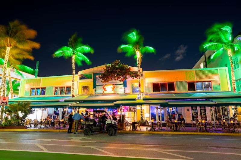 Ocean Drive's Glitzy Restaurant Row