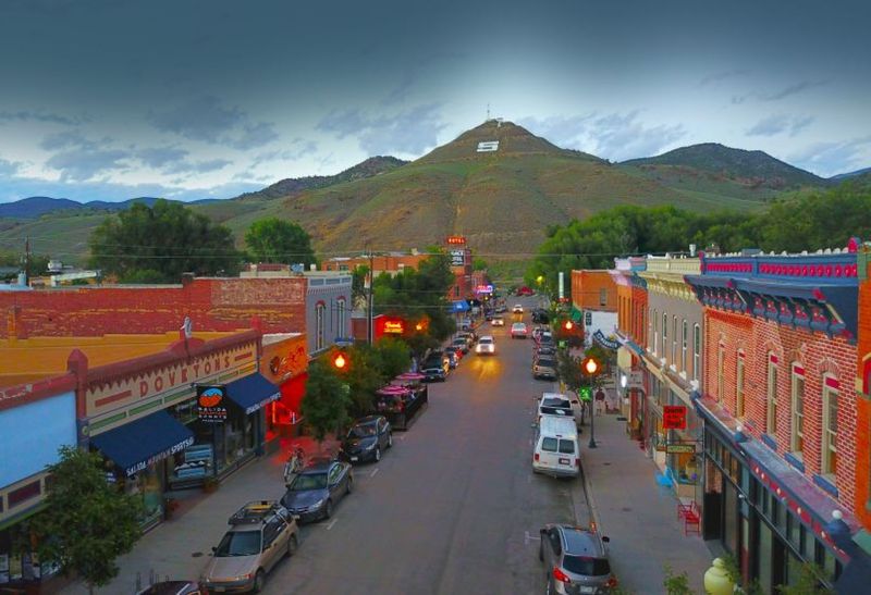 Salida - The Rocky Mountain Creative Sanctuary