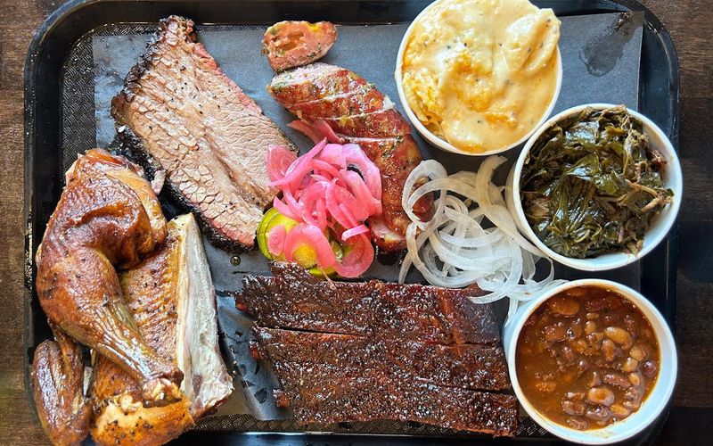 A Menu That Balances Comfort and Craft