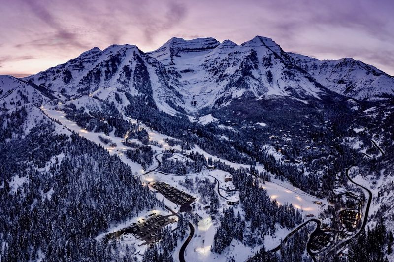 Sundance Mountain Resort: Rustic Elegance In A Breathtaking Setting