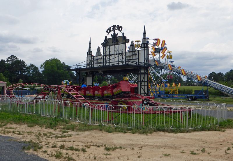 Lake City Amusement Park - Guntersville's Two-Month Wonder