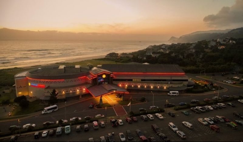 Chinook Winds Seafood Grill: Lincoln City's Casino Catch