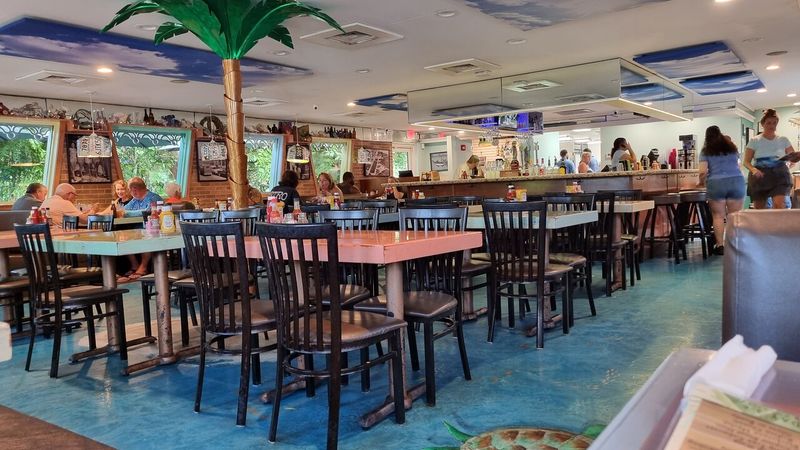 Mrs. Mac’s Kitchen, Key Largo