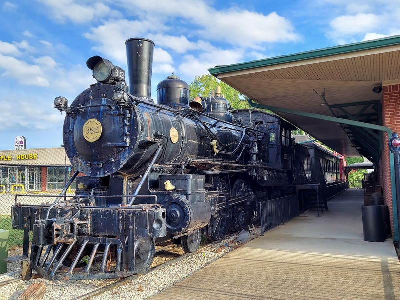 Hands-On Experience With A Massive Locomotive
