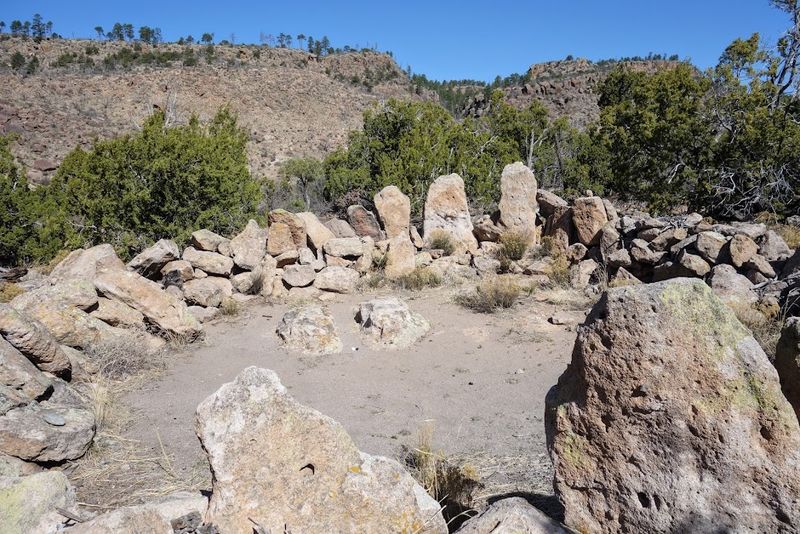 Stone Lions Shrine: Portal To The Spirit World
