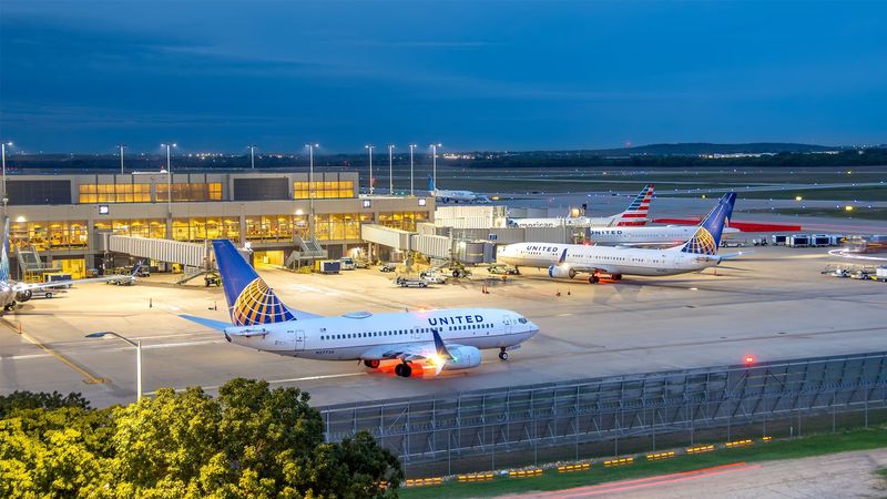 Solo Travelers Benefit Most From Flying