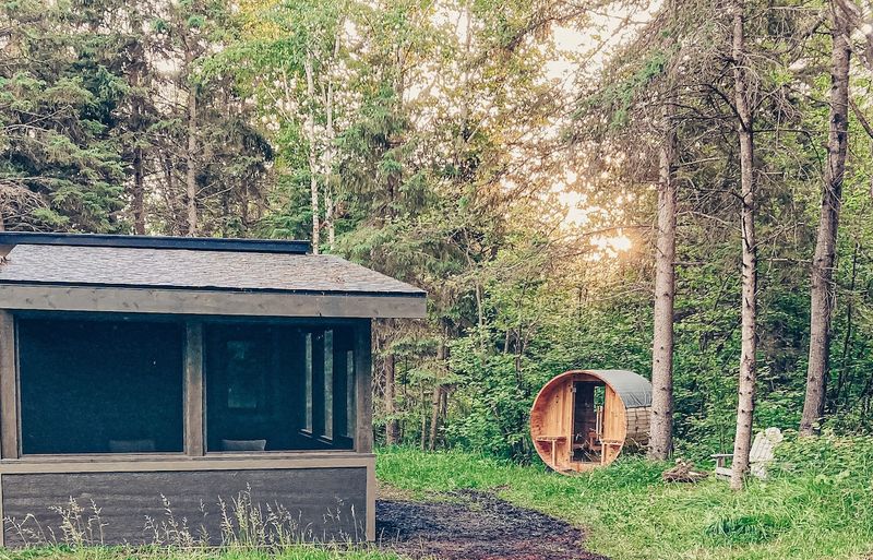 Birch Lake Hideaway, Babbitt