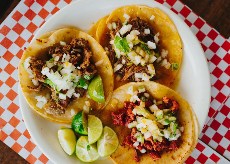 Aquí con El Nene: Tucson's Green Chile Champion