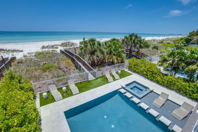 Book Beach Houses with Private Access