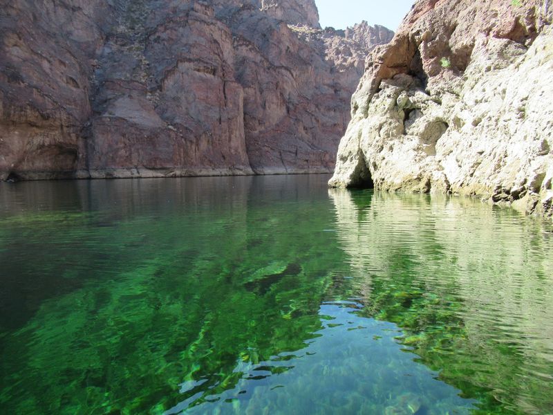 Willow Beach Warm Springs – Riverside Relaxation