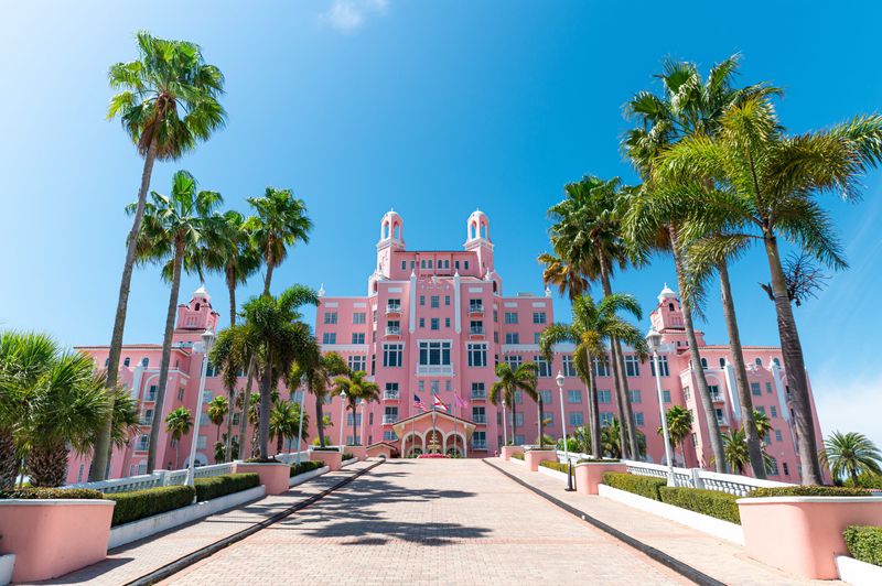 Bone-Chilling Don CeSar Hotel in St. Petersburg