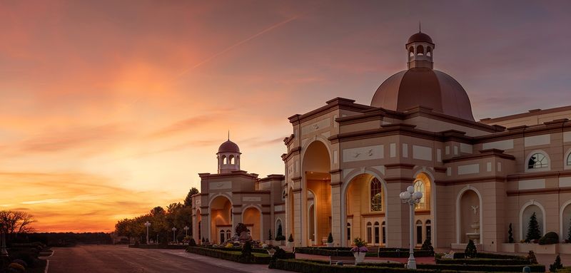 Sight & Sound Theatres: Broadway Meets Bible Country