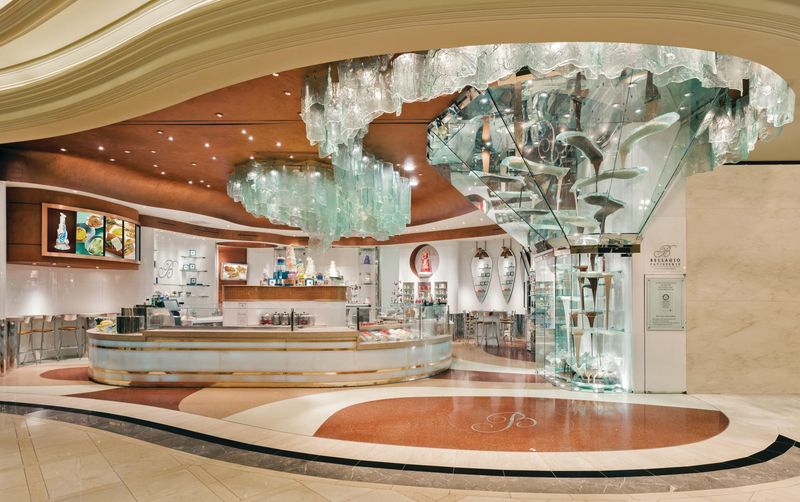 The Buffet at Bellagio: Pastries and Cakes in a Luxurious Setting
