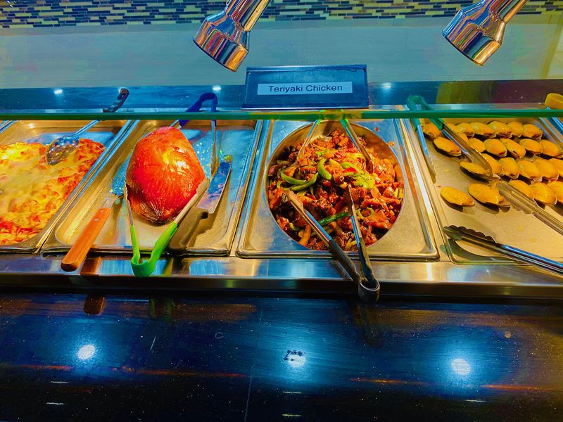 Harbor Seafood Super Buffet