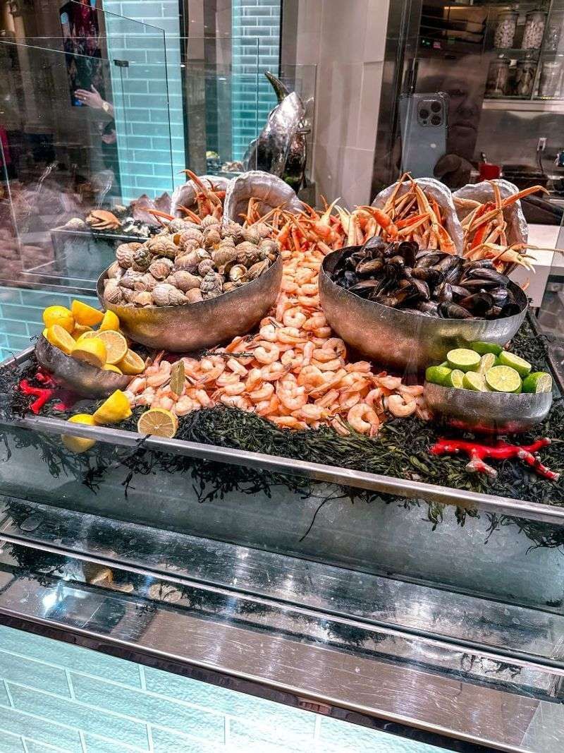 Studio B Buffet at M Resort