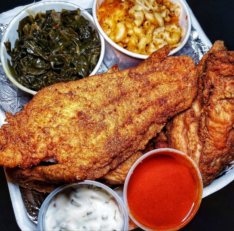 Southern Grill: Tukwila's Cash-Only Treasure