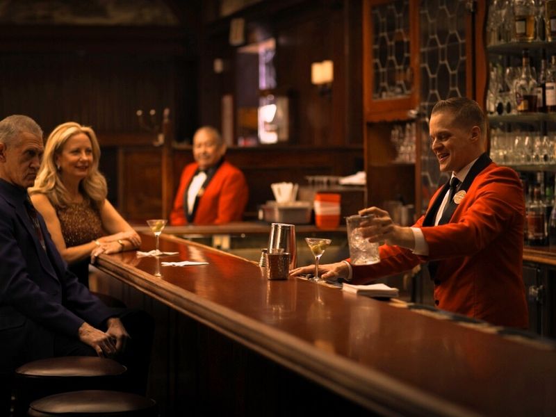 Martinis And Mixology Mastery