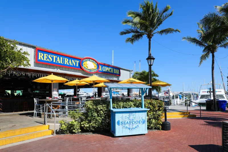 Conch Republic Seafood Company: Historic Seaport Hotspot